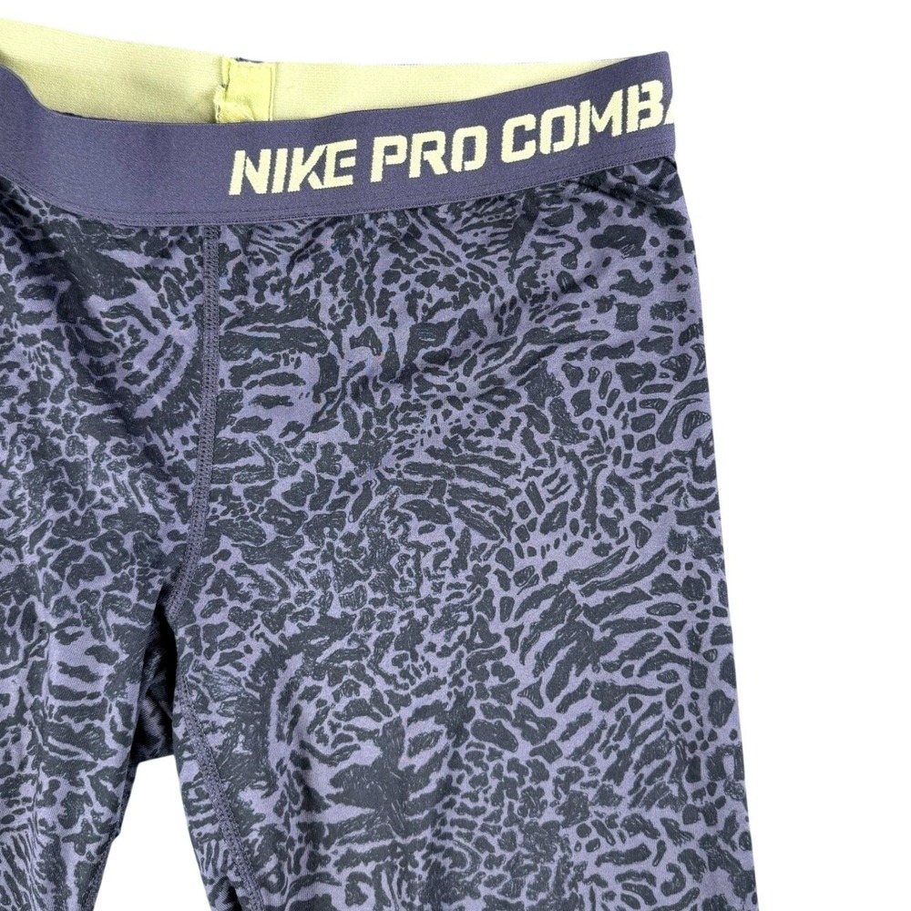 Nike Pro Leggings Dri Fit Women M Purple Animal Print Capri Compression‎